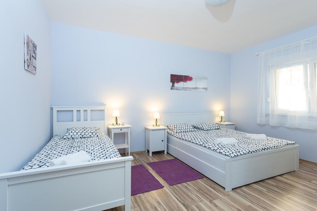 Apartment Perunika Задар Экстерьер фото